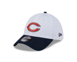 Chicago Bears New Era 2024 Official NFL Training Camp 39THIRTY Flex Hat – White/Navy