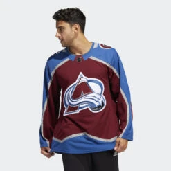 Men’s NHL Colorado Avalanche Adidas Primegreen Home Burgundy – Authentic Pro Jersey -SportsCloset Clothing Avalanche Home Authentic Jersey Red GT5589 21 model