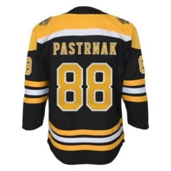 Outerstuff YouthBoston Bruins David Pastrnak Home Replica Jersey