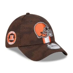 Cleveland Browns New Era 2024 NFL Sideline 39THIRTY Flex Hat – Brown